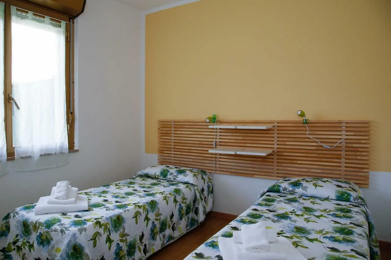 Апарт-отель Family Apartments Le Villette - Futura Cav Фоллоника Италия
